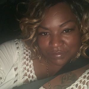 Meet your Posher, Renae